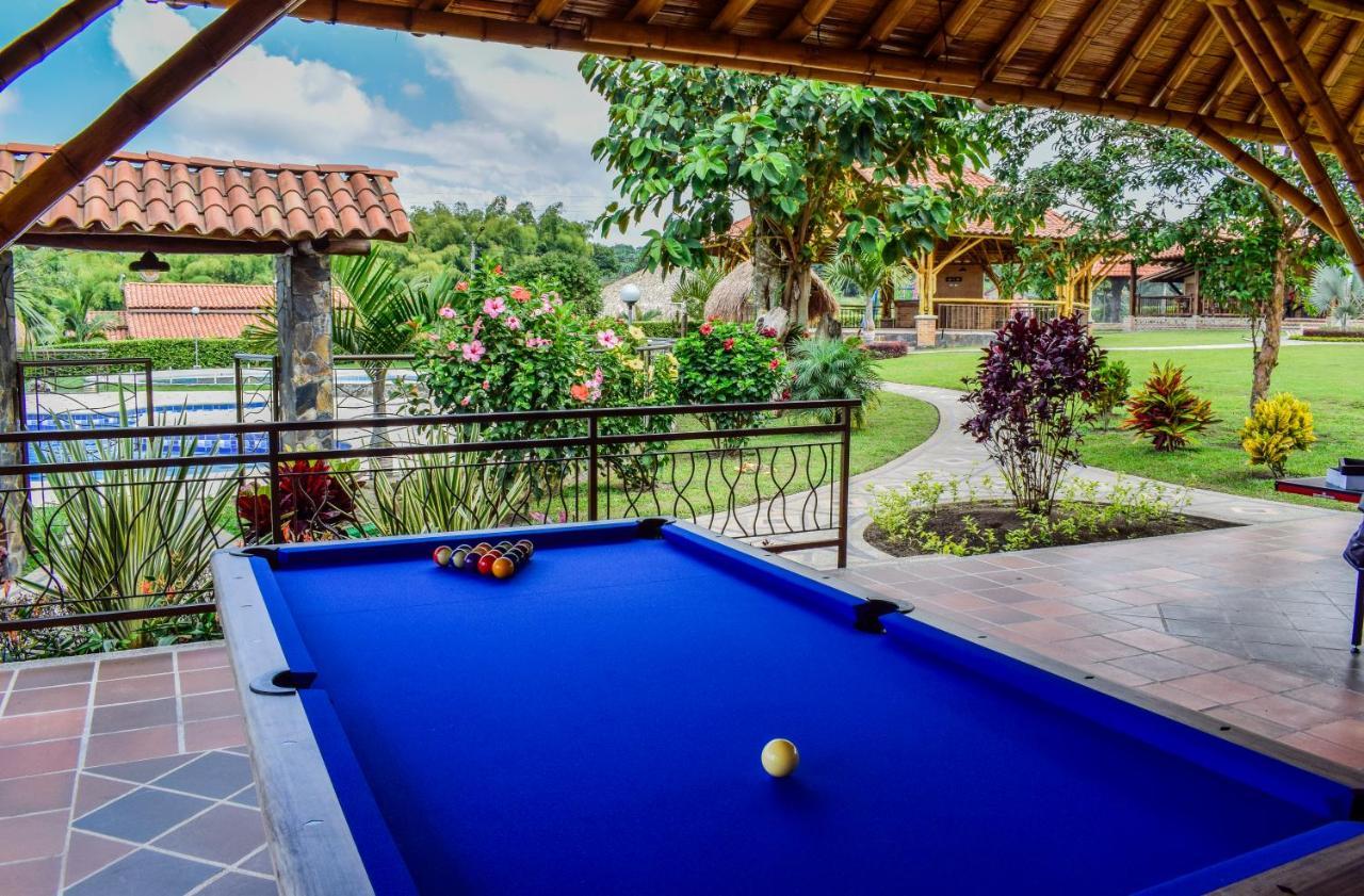 La Victoria Hotel Campestre Quimbaya Exteriör bild